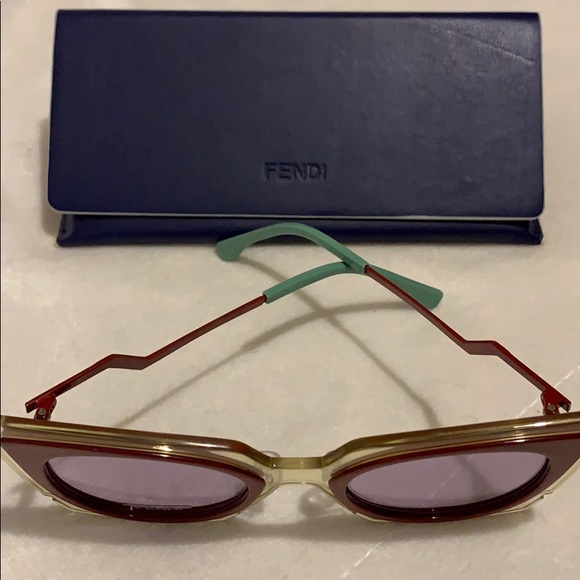 Fendi Butterfly Sunglasses - Picture 5 of 9